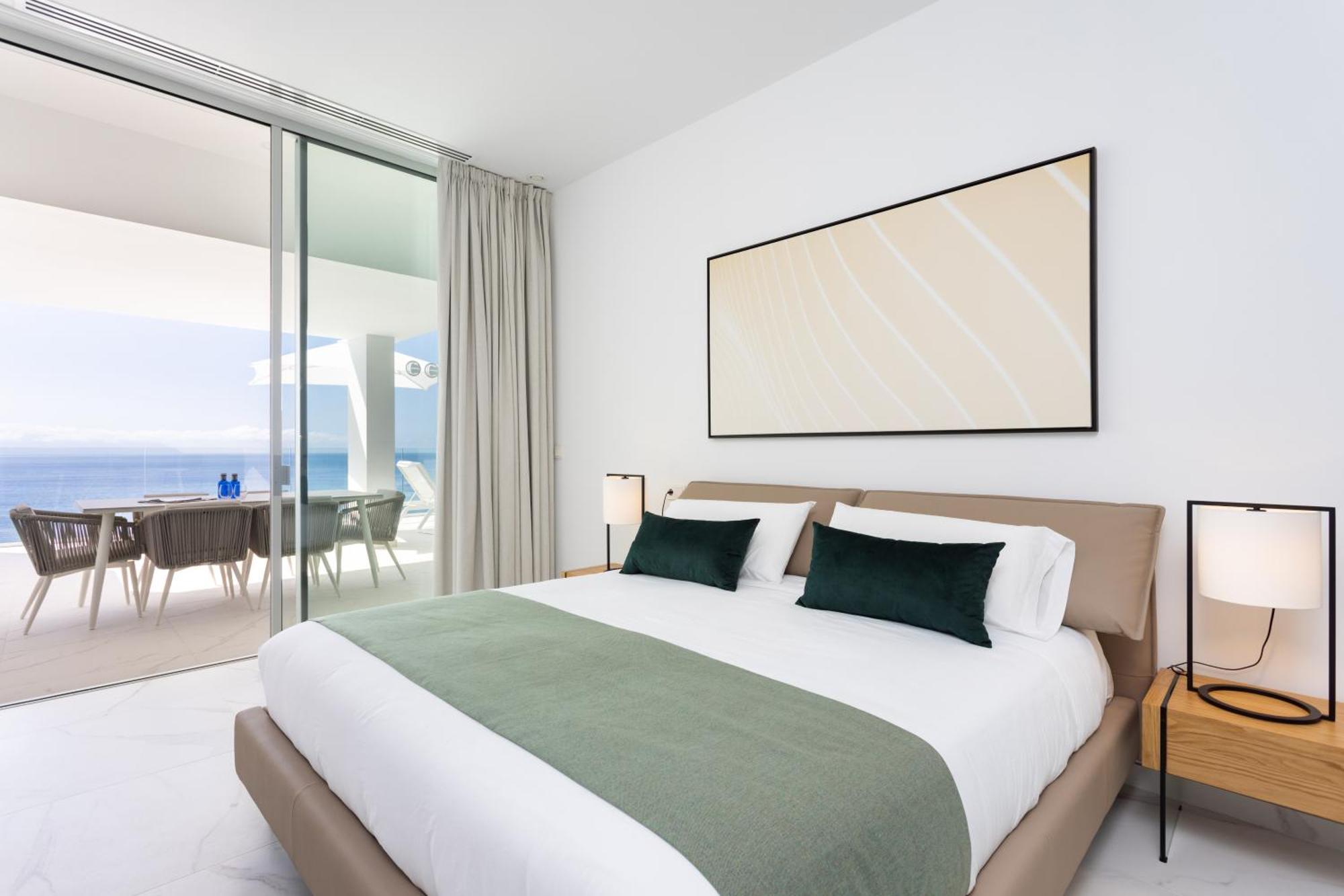 Crystal I Luxury Apartments By Enjoyahome アカンティラド・デ・ロス・ヒガンテス エクステリア 写真