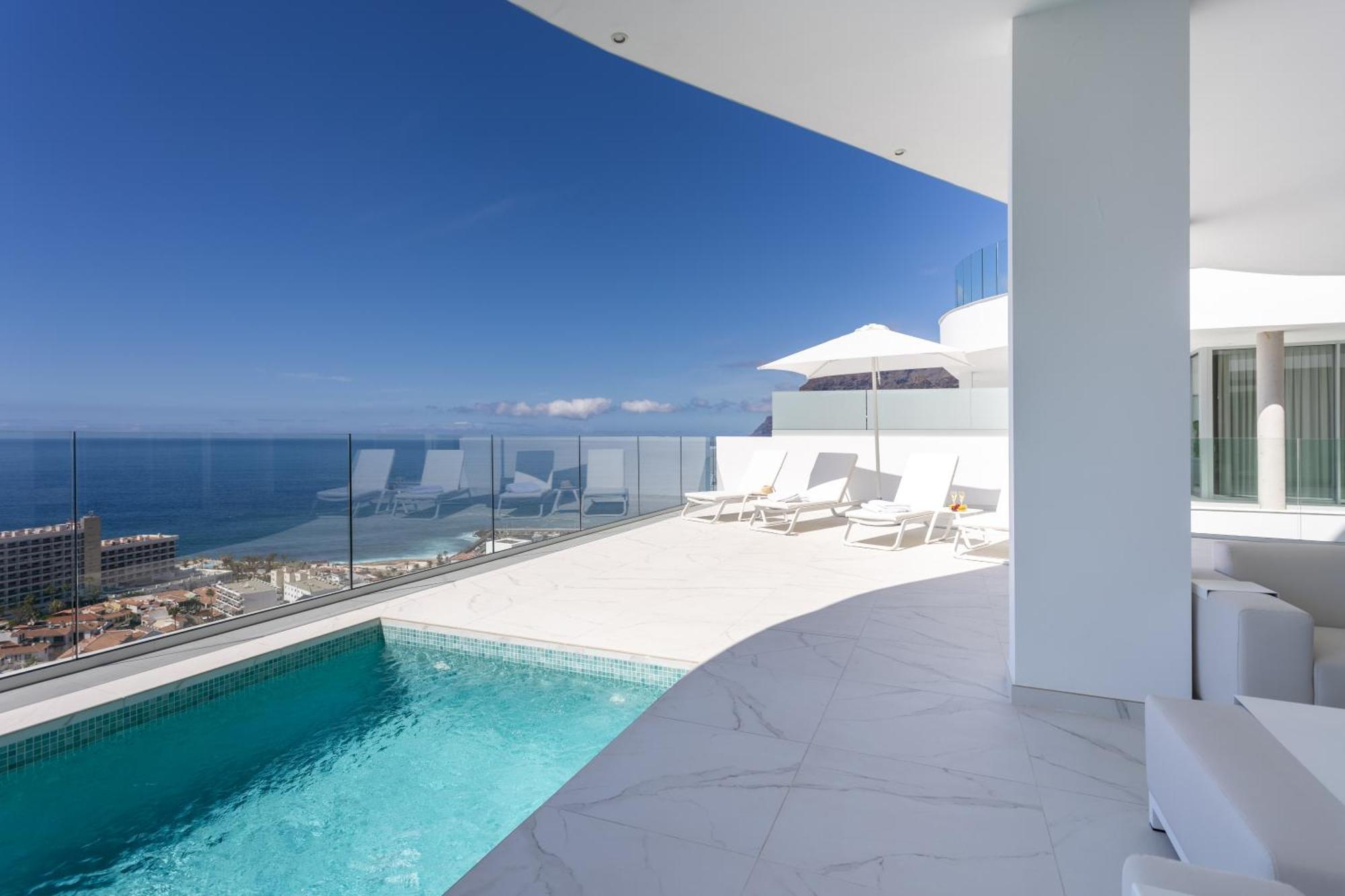Crystal I Luxury Apartments By Enjoyahome アカンティラド・デ・ロス・ヒガンテス エクステリア 写真