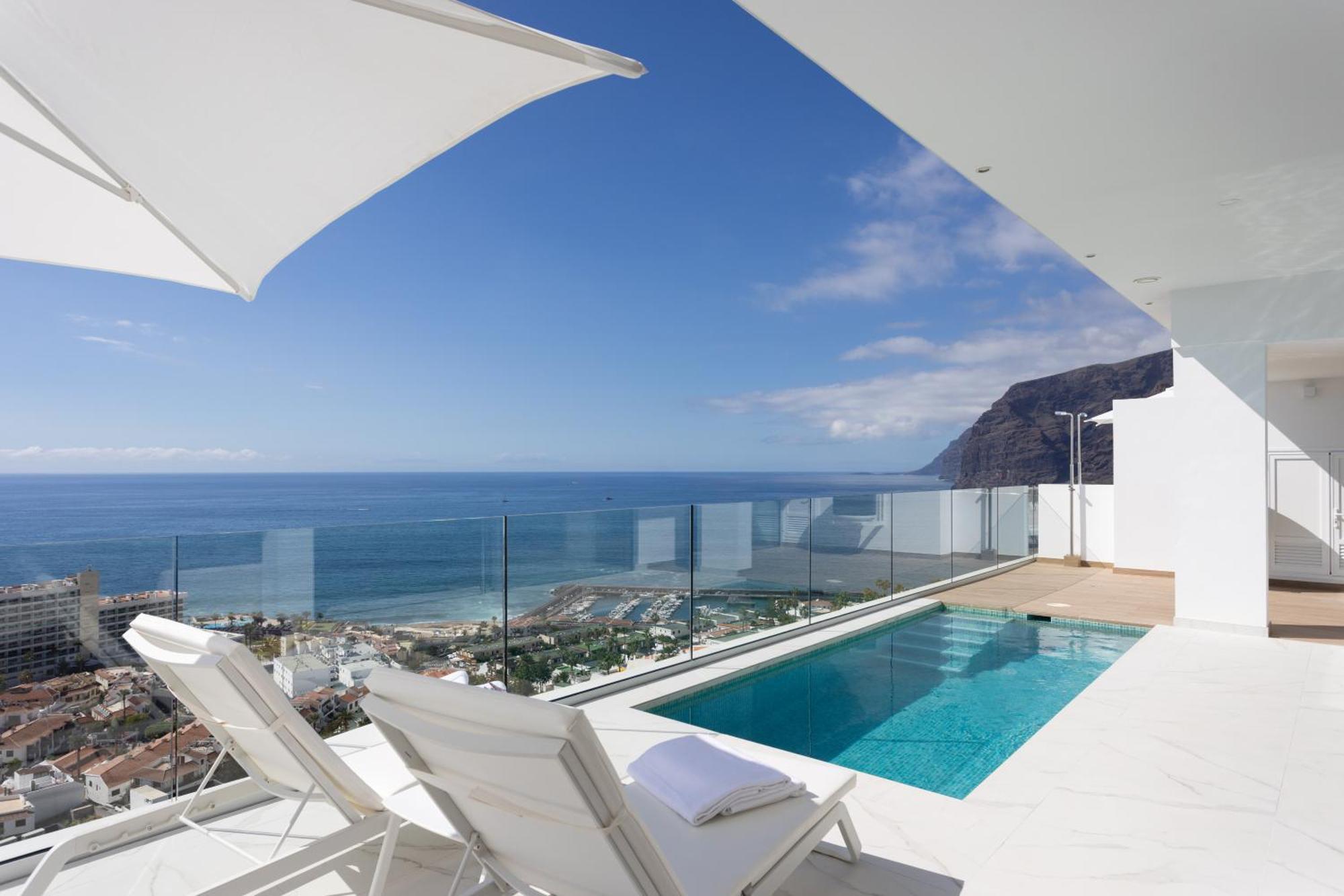 Crystal I Luxury Apartments By Enjoyahome アカンティラド・デ・ロス・ヒガンテス エクステリア 写真