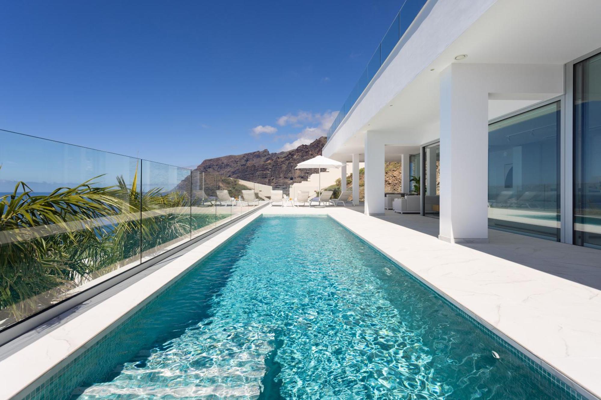 Crystal I Luxury Apartments By Enjoyahome アカンティラド・デ・ロス・ヒガンテス エクステリア 写真