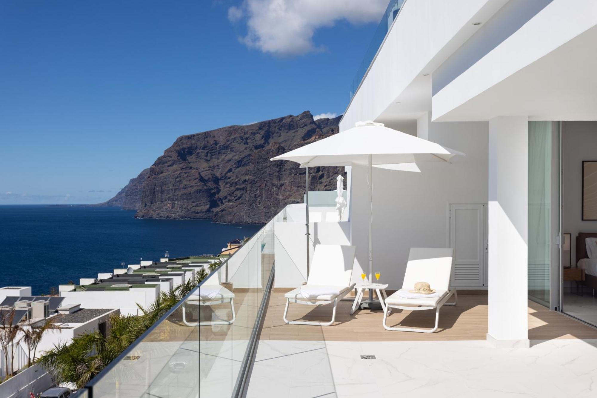 Crystal I Luxury Apartments By Enjoyahome アカンティラド・デ・ロス・ヒガンテス エクステリア 写真