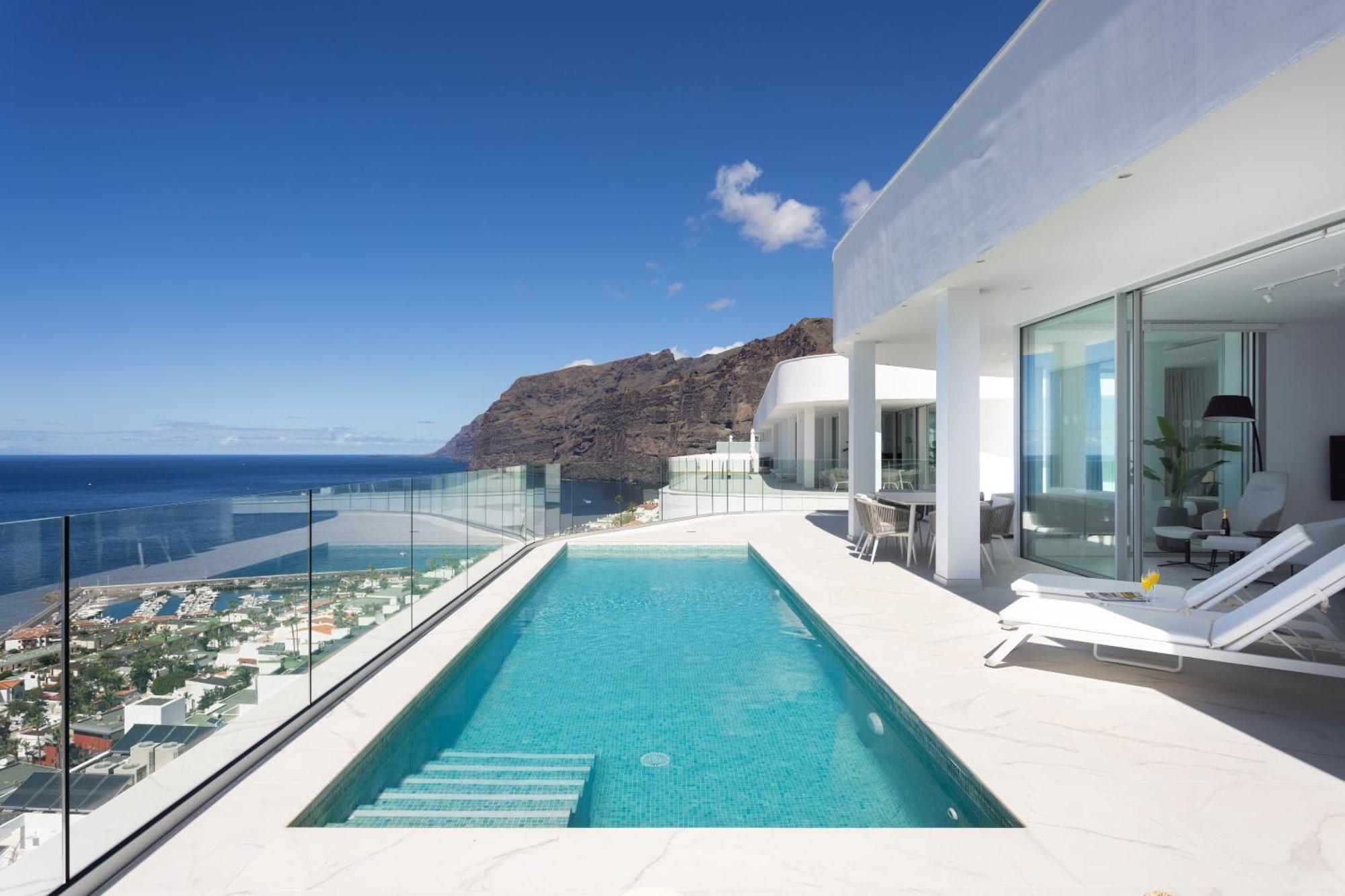 Crystal I Luxury Apartments By Enjoyahome アカンティラド・デ・ロス・ヒガンテス エクステリア 写真