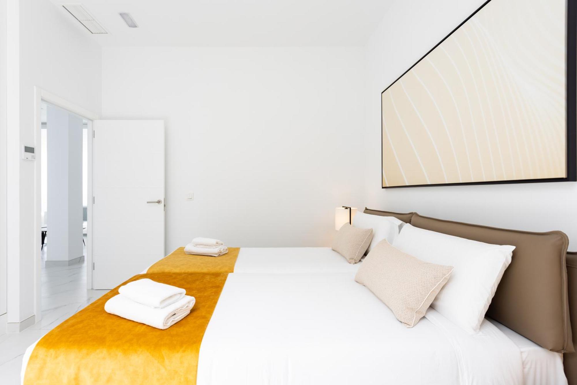 Crystal I Luxury Apartments By Enjoyahome アカンティラド・デ・ロス・ヒガンテス エクステリア 写真