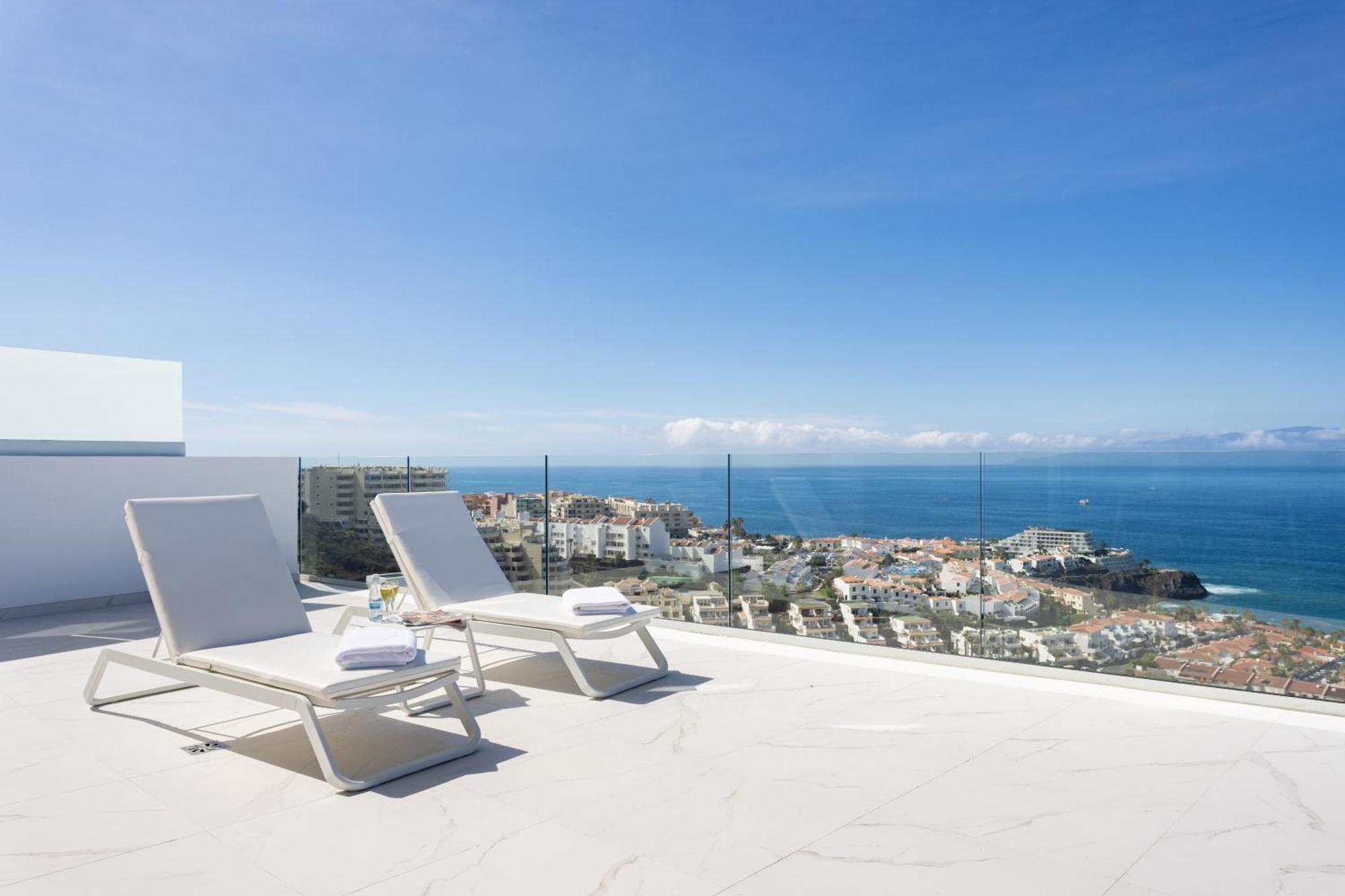 Crystal I Luxury Apartments By Enjoyahome アカンティラド・デ・ロス・ヒガンテス エクステリア 写真