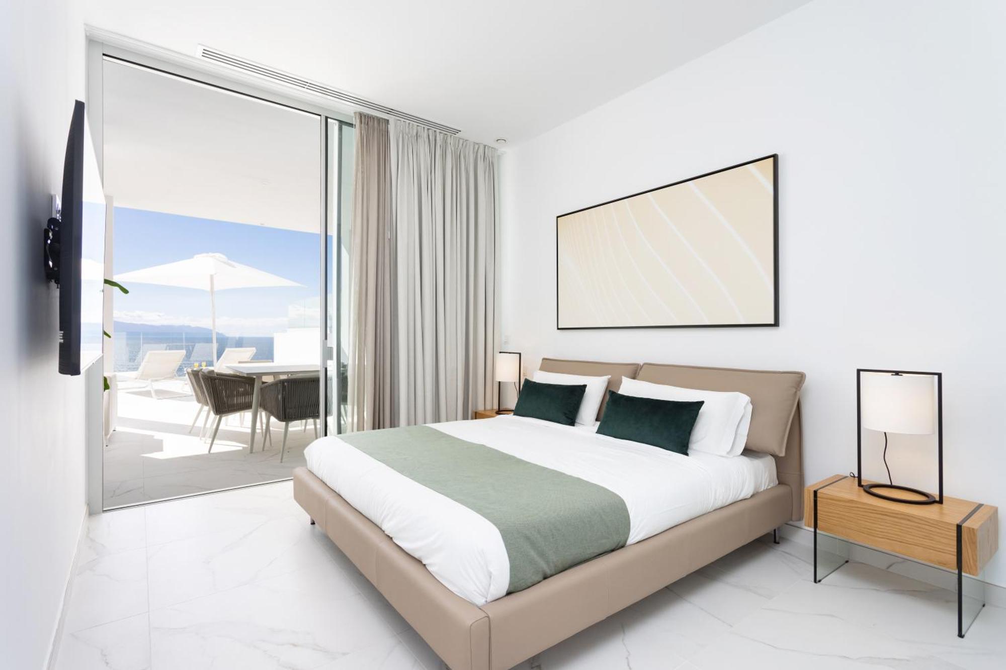 Crystal I Luxury Apartments By Enjoyahome アカンティラド・デ・ロス・ヒガンテス エクステリア 写真